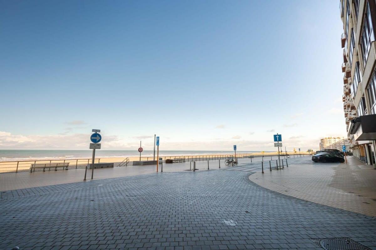 Huswell - Modern Apartment Near The Beach Остенде Экстерьер фото